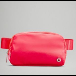 Everywhere Belt Bag- Lululemon- Pale Raspberry